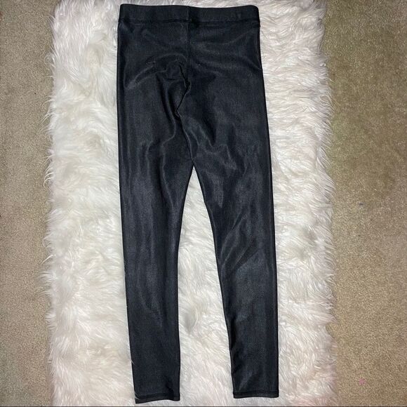 Terez Crystal Skull Leggings, Size XS, Charcoal - Picture 9 of 13